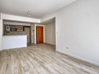 Foto 5 de Retasado | Hermoso Departamento 3 Ambientes en Caballito