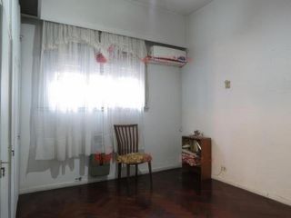 Foto 4 de PH en venta - 2 dormitorios 1 baño - 176mts2 - Mataderos