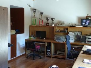 Foto 7 de En Venta Casa Nivel Gerencial 3Dorm - Piscina -  B° Jardines Del Rey - Neuquén