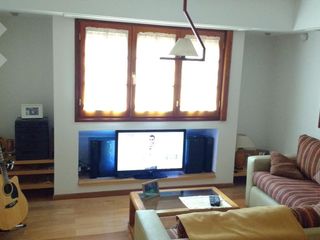 Foto 6 de En Venta Casa Nivel Gerencial 3Dorm - Piscina -  B° Jardines Del Rey - Neuquén