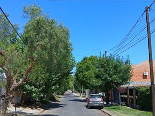 Foto 31 de En Venta Casa Nivel Gerencial 3Dorm - Piscina -  B° Jardines Del Rey - Neuquén