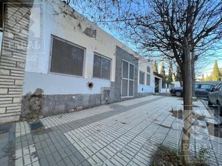 Foto 4 de Terreno venta Centro Este Neuquén, 1140 m2 y salida a 3 calles