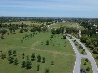 Foto 9 de Terreno en venta - 450mts2 - Longchamps
