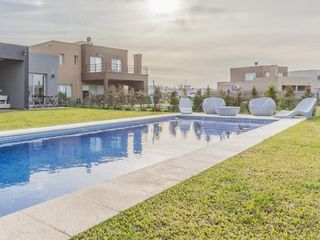 Foto 23 de VENTA CASA EN SANTA MARIA-ESCOBAR