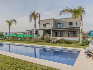 Foto 27 de VENTA CASA EN SANTA MARIA-ESCOBAR