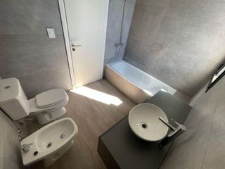 Foto 43 de Casa en  Venta con 4 dormitorios a la Laguna en el barrio San Matias