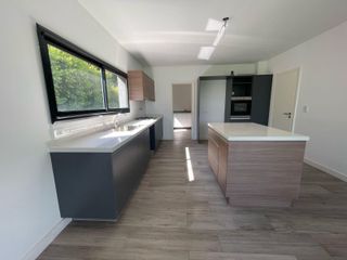 Foto 41 de Casa en  Venta con 4 dormitorios a la Laguna en el barrio San Matias