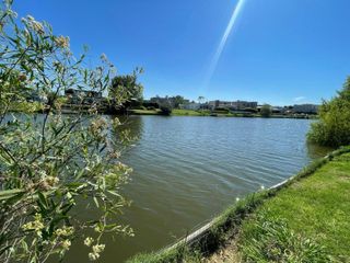 Foto 44 de Casa en  Venta con 4 dormitorios a la Laguna en el barrio San Matias