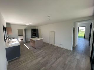 Foto 17 de Casa en  Venta con 4 dormitorios a la Laguna en el barrio San Matias