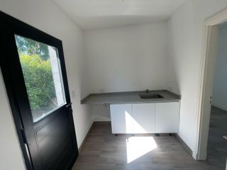 Foto 14 de Casa en  Venta con 4 dormitorios a la Laguna en el barrio San Matias
