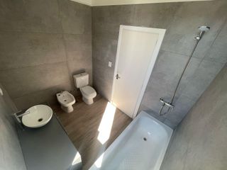 Foto 47 de Casa en  Venta con 4 dormitorios a la Laguna en el barrio San Matias