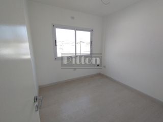 Foto 10 de Casa - Banfield Este