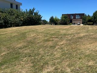Foto 6 de Lote al río en  Barrio Náutico  Albanueva