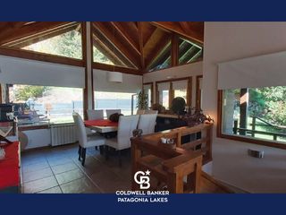 Foto 21 de VENTA Casa 3 dormitorios y Monoambiente Oyeihue 140 Paseo del Ciprés Villa La Angostura
