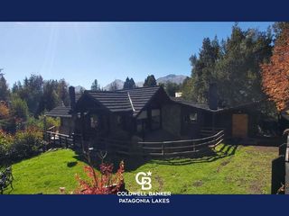 Foto 17 de VENTA Casa 3 dormitorios y Monoambiente Oyeihue 140 Paseo del Ciprés Villa La Angostura