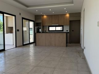 Foto 12 de VENTA Casa Barrio Cerrado Santa Elisa-Pilar Del Este-LOSA RADIANTE-Estrenar- PILETA-Tenis-Futbol