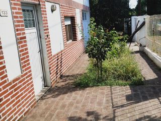 Foto 1 de Casa - Villa Elvira
