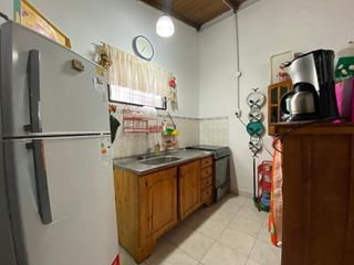Foto 4 de Casa en venta - 2 Dormitorios 1 Baño 4 Cochera - Mar del Tuyú