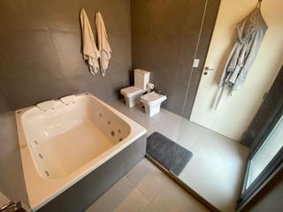 Foto 44 de CASA EN VENTA, EL CANTON, BARRIO ISLAS, LOTE AL 100