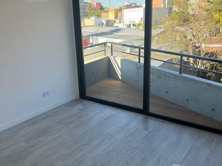Foto 5 de Venta - Departamento 4/Cuatro Ambientes, Balcón, Parrilla - Tigre, Zona Norte
