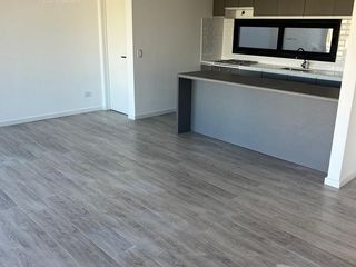 Foto 3 de Venta - Departamento 4/Cuatro Ambientes, Balcón, Parrilla - Tigre, Zona Norte