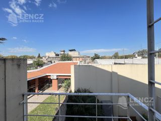 Foto 12 de VENTA-Departamento 2 AMBIENTES  PH  - ÁPTO CRÉDITO HIPOTECARIO- A MTS AV SAN MARTIN BERNAL