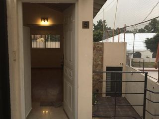 Foto 6 de VENTA-Departamento 2 AMBIENTES  PH  - ÁPTO CRÉDITO HIPOTECARIO- A MTS AV SAN MARTIN BERNAL