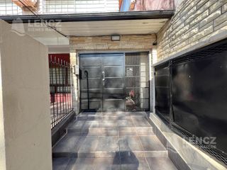 Foto 13 de VENTA-Departamento 2 AMBIENTES  PH  - ÁPTO CRÉDITO HIPOTECARIO- A MTS AV SAN MARTIN BERNAL