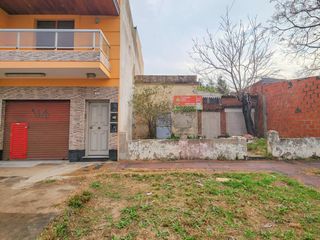 Foto 1 de Terreno en Venta en Lanús Este