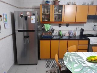 Foto 10 de Venta Amplio Departamento 4 Ambientes con Balcón en Liniers CABA