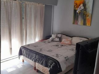 Foto 15 de Venta Amplio Departamento 4 Ambientes con Balcón en Liniers CABA