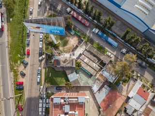 Foto 7 de Casa apta comercial sobre colectora con carteles de publicidad