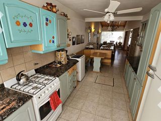 Foto 7 de VENTA: Casa  5 DORMITORIOS en  CLUB VILLA MARI MENUCO - NEUQUEN