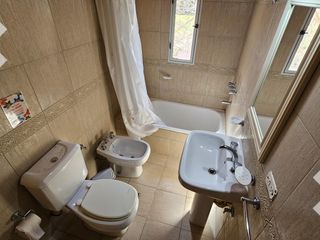 Foto 3 de VENTA: Casa  5 DORMITORIOS en  CLUB VILLA MARI MENUCO - NEUQUEN