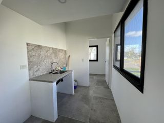 Foto 11 de CASA, VENTA, SAN MATIAS, AREA 4, LOTE AL 900