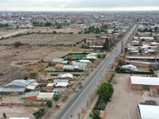 Foto 1 de Casa en  en venta con amplio terreno. San Rafael Mendoza. Zona expansión.