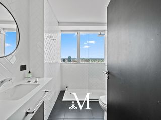 Foto 10 de Venta- Penthouse- Torre Bellini - PISO 44 - 3 ambientes- Vista al rio  - 2 cocheras