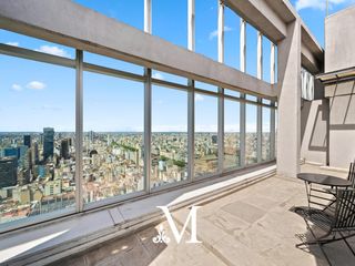 Foto 13 de Venta- Penthouse- Torre Bellini - PISO 44 - 3 ambientes- Vista al rio  - 2 cocheras