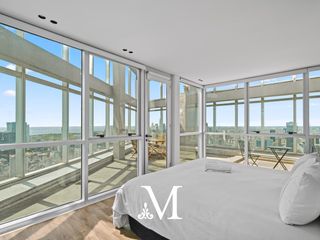 Foto 21 de Venta- Penthouse- Torre Bellini - PISO 44 - 3 ambientes- Vista al rio  - 2 cocheras