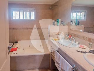 Foto 18 de Hermosa casa en Venta en COUNTRY MASCHWITZ CLUB