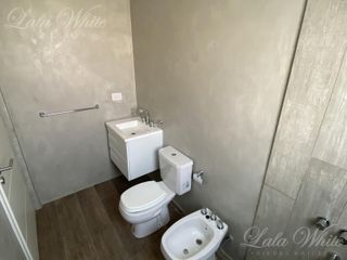 Foto 16 de Casa en venta con renta en Lagos de Canning