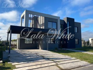 Foto 1 de Casa en venta con renta en Lagos de Canning