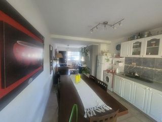 Foto 11 de Duplex en Gonnet con Cochera y amplio jardin