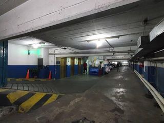 Foto 3 de VENTA GARAGE 70 cocheras moviles - (45 fijas) en  Zona RETIRO