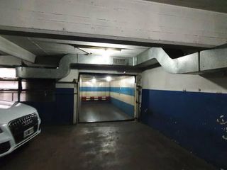 Foto 4 de VENTA GARAGE 70 cocheras moviles - (45 fijas) en  Zona RETIRO