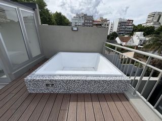 Foto 3 de Departamento en venta de 3 ambientes en  Villa Urquiza. Cochera, terraza, jacuzzi. Parrilla