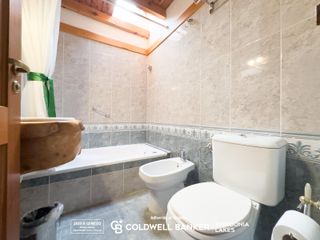 Foto 19 de VENTA Hostería vista al lago 4 dormitorios en suite Apta Turismo Villa Correntoso Villa La Angostura