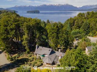 Foto 5 de VENTA Hostería vista al lago 4 dormitorios en suite Apta Turismo Villa Correntoso Villa La Angostura