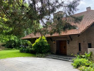 Foto 3 de IMPORTANTE CASA EN VENTA EN LOS NARANJOS -MASCHWITZ -  MAROTO PROPIEDADES