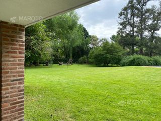 Foto 9 de IMPORTANTE CASA EN VENTA EN LOS NARANJOS -MASCHWITZ -  MAROTO PROPIEDADES